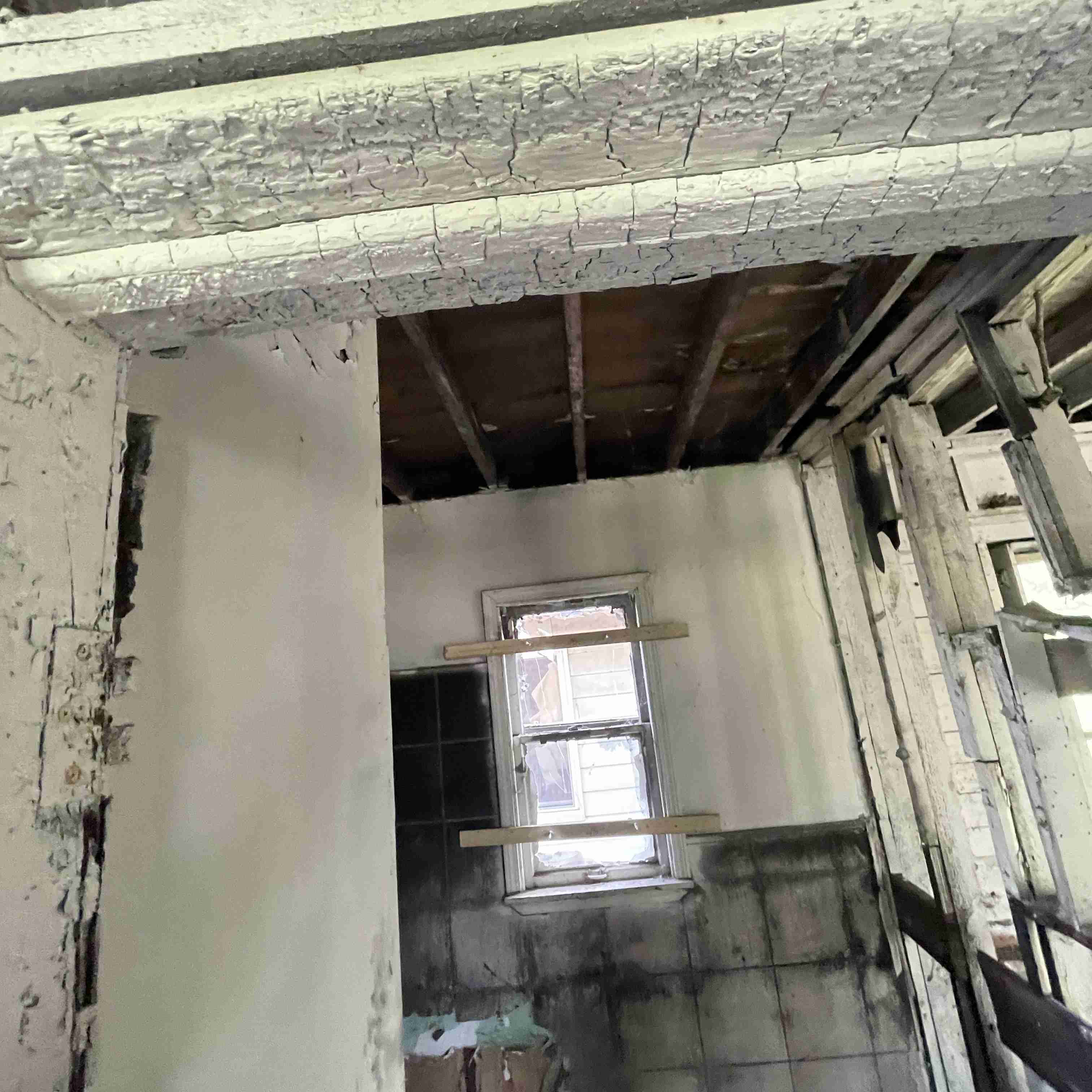 5605 S Martindale (32).jpg